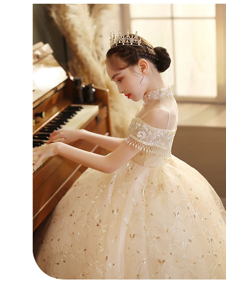 Pearl Neck Yellow 107